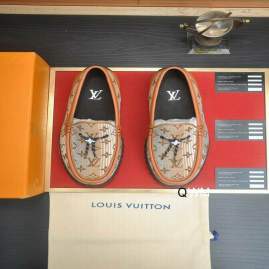 Picture of Louis Vuitton Shoes _SKULVsz38-45WM061113247